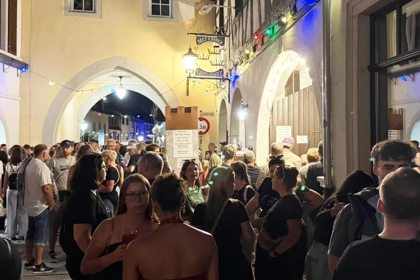 Betrieb und um den Vorstadtturm.