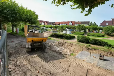 Feuerbachpark: Umgestaltung hat begonnen. 