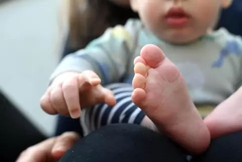 Die jüngsten Mutterstadter sind zum Empfang ins Ratshaus eingeladen – natürlich mit Mama und Papa. 