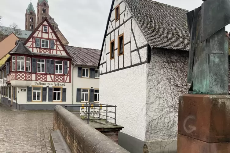 Nikolausbr&uuml;cke: Sanierungsbedarf schon lange bekannt. 