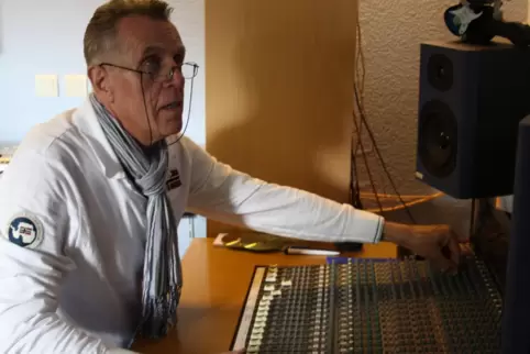 Erwin Ester in seinem Studio. 
