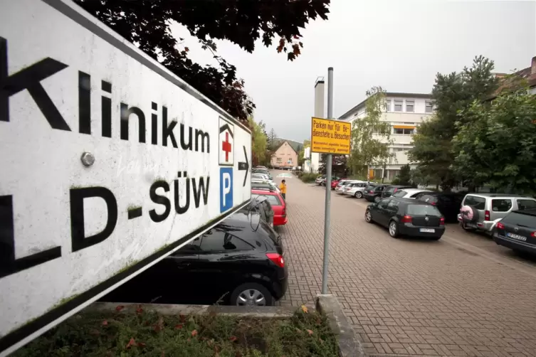 Parkpl&auml;tze soll es auch weiterhin geben, aber auch eine Tiefgarage ist angedacht. 