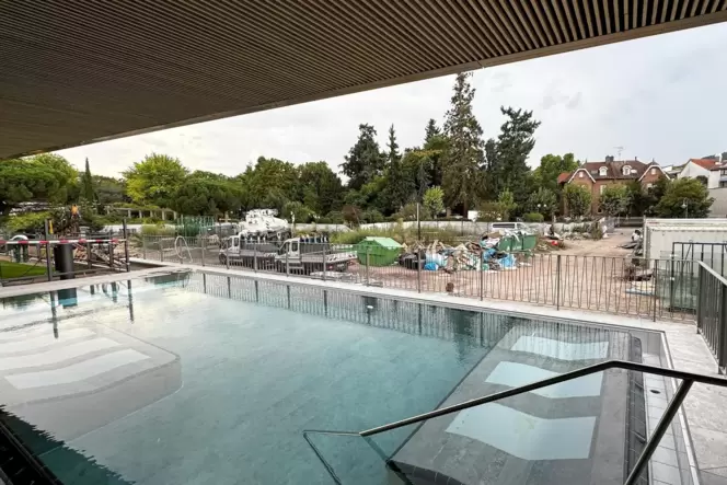 therme-aussen9