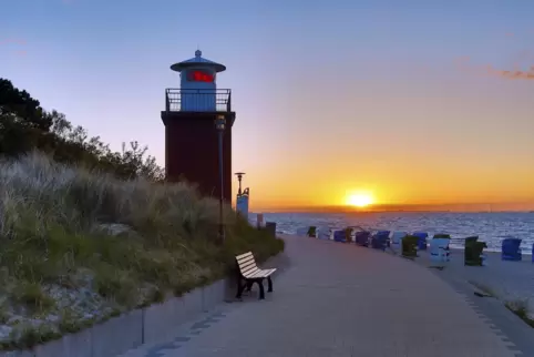 Nicht in erster Linie für seine Weinberge bekannt: die Insel Föhr, hier mit dem Leuchtturm Olhörn.