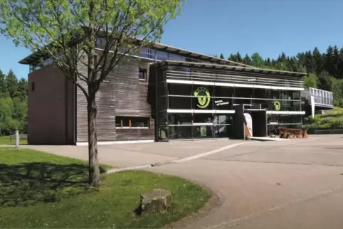Das Nationalparkgebäude am Erbeskopf gehört ebenfalls zu Landesforsten. 