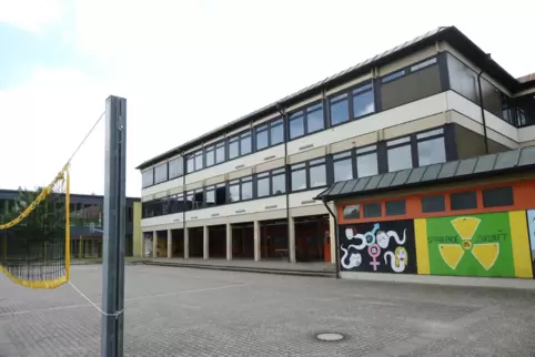 Liegt im Norden von Dudenhofen: die Realschule plus. 
