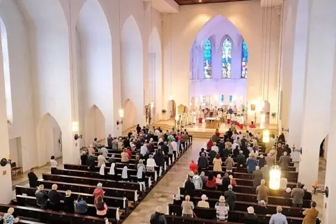 Das Jubiläumsfest in der Heilig-Kreuz-Kirche. 