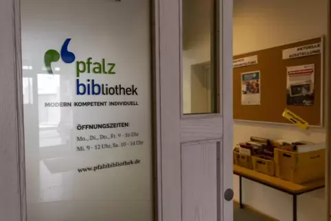 Die Ausstellung ist seit Samstag, 20. September, in der Pfalzbibliothek zu sehen. 