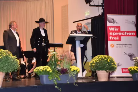  Die Kreishandwerkerschaft Westpfalz ehrte 537 Jung-Gesellen. 