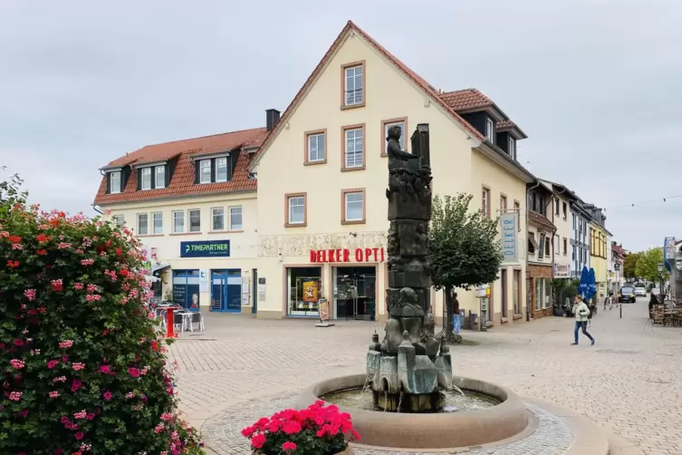 H&uuml;bsch, aber verlassen: das Zentrum der &bdquo;Kleinen Residenz&ldquo;. 
