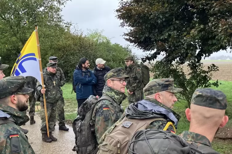 Mit dabei bei der Wallfahrt ist Bataillonskommandeur Oberstleutnant Christian Zerau (Bildmitte). 