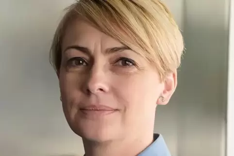 Jacqueline Schröder 