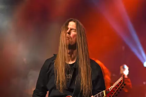 Gitarrist bei Vanden Plas: Stefan Lill. 