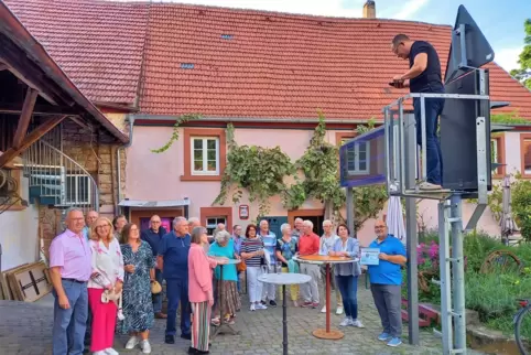 Der Ambassador Club Kaiserslautern & Westpfalz beim Besuch des Bachbahnmuseums in Erfenbach.
