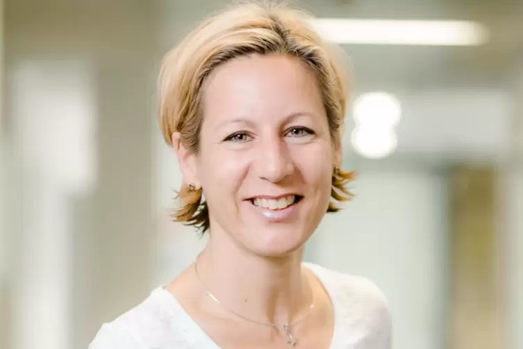 Maren Scharfenberger-Schmeer, Professorin für Mikrobiologie am Dienstleistungszentrum Ländlicher Raum.