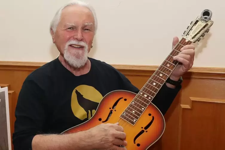 Wolfgang &bdquo;Blueswolf&ldquo; Schuster ist als Opener auch dabei.