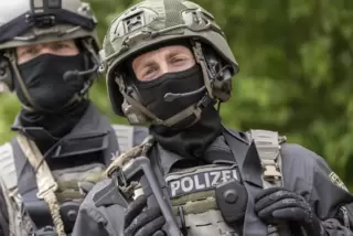 Wurden in der Nacht auf Donnerstag in Gerolsheim gebraucht: rheinland-pfälzische SEK-Polizisten. 