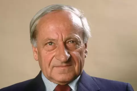 Der Gründer der SOS-Kinderdörfer Hermann Gmeiner. 