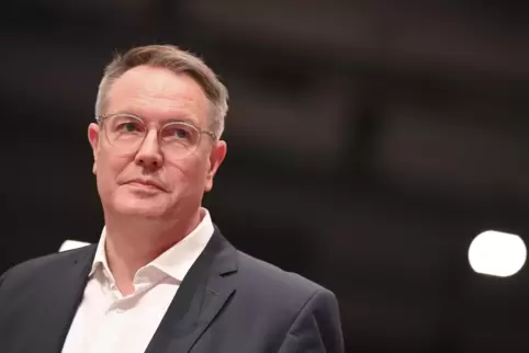 Er wolle keinen „Hochglanz-Wahlkampf“ führen, kündigte Alexander Schweitzer mit Blick auf die Landtagswahl im März 2026 an. 
