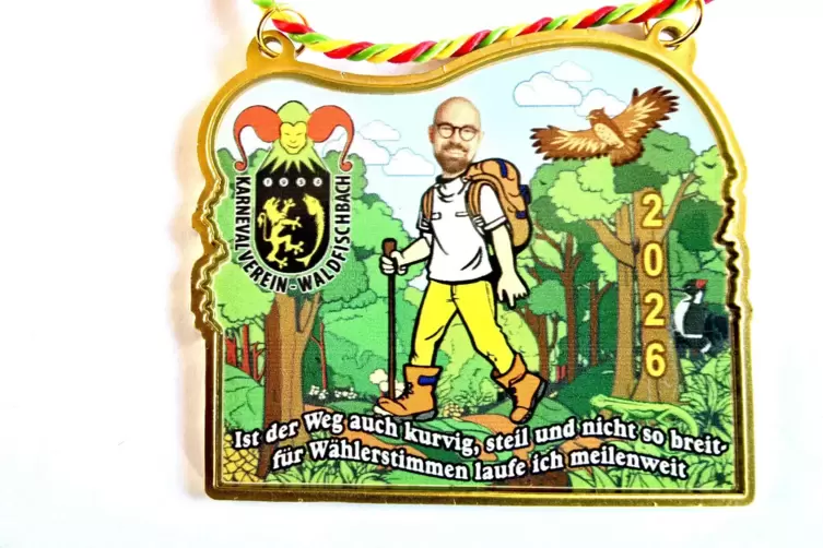 Auch um W&auml;hlerstimmen zu gewinnen, ist Florian Bilic viel zu Fu&szlig; unterwegs. Sein Einsatz hat sich f&uuml;r ihn gelohnt: Er ist mittle