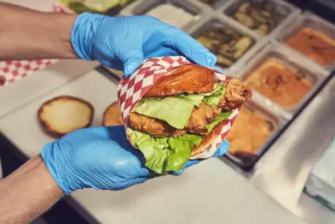 Uber Eats arbeitet mit 33 Gastonomen aus der Region zusammen.