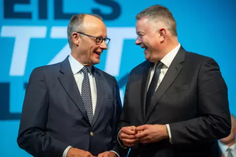 Wird noch häufiger im Wahlkampf kommen: Bundeskanzler Friedrich Merz (CDU, links) mit dem rheinland-pfälzischen Spitzenkandidate