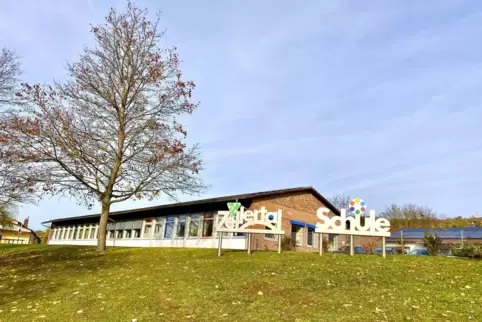 Die Zellertalschule ist eine Grundschule in Trägerschaft der Verbandsgemeinde Göllheim.