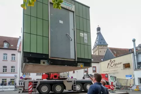 Parkplatz Löffelgasse: Außer der Ankunft eines neuen Toilettenhauses hat sich wenig verändert. 