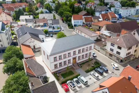 Die Alte Lateinschule: Die Protestanten in Grünstadt identifizieren sich stark mit dem aufwendig sanierten Gemeindehaus – und be
