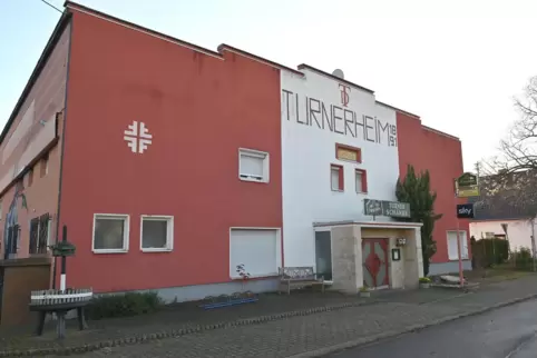 In die TV-Festhalle muss investiert werden. Aber wer bezahlt das?