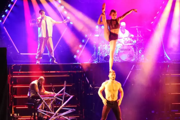 ... zu einer Show, die vielfach einfach sprachlos macht.