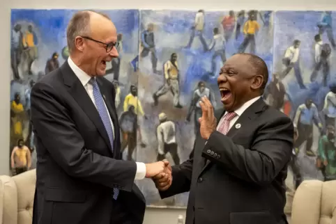 Bundeskanzler Friedrich Merz und Cyril Ramaphosa, Präsident von Gastgeber Südafrika, beim G20-Gipfel.