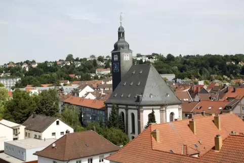 Die Karlskirche ist als neue Heimstatt für Mediothek und Bibliotheca Bipontina im Gespräch. 