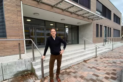 „Wir als Schule können nicht die komplette Werteerziehung der Kinder und Jugendlichen übernehmen", sagt Schulleiter Oliver Horni