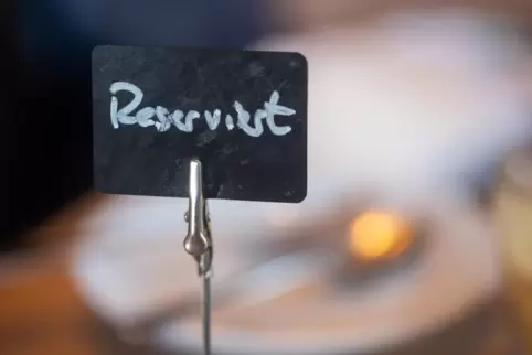 Gastronomen beschweren sich darüber, dass manche Gäste die Reservierung als nicht verbindlich ansehen. 