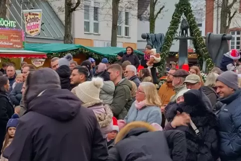 Viel Gedränge herrschte auch in diesem Jahr auf dem Nikolausmarkt in Ramstein.