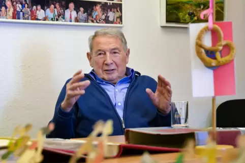 Rührig für das Brezelfest und andere Initiativen: Fritz Hochreither ist als künftiger Träger der städtischen Verdienstmedaille v