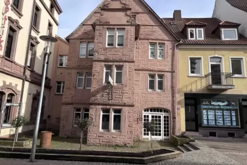 Das älteste Haus von Zweibrücken: der „Hirsch“. 