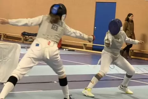 Mia Eve Paul von der VT Zweibrücken (rechts, hier gegen Lara Hensen) gewinnt bei den offenen internationalen Rheinland-Pfalz-Mei