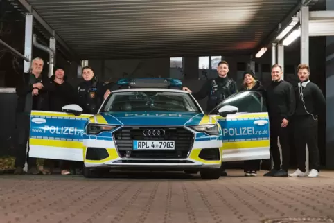 Die Produktionsmitarbeiter des SWR werden bis kommenden März sechs Teams der Ludwigshafener Polizei begleiten.