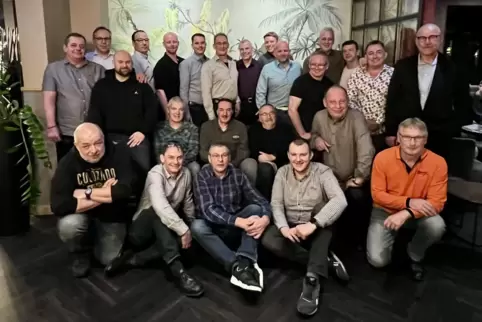 Die Jubilare mit ihren Vorgesetzten bei der Feier in Zweibrücken. Die Jubilare mit ihren Vorgesetzten bei der Feier in Zweibrücken.