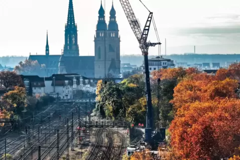 Schipka-Pass: Rückkehr der Fußgängerbrücke nach teurer Sanierung.