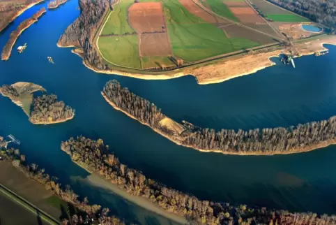 Nahe Otterstadt: Leberwurstinsel.