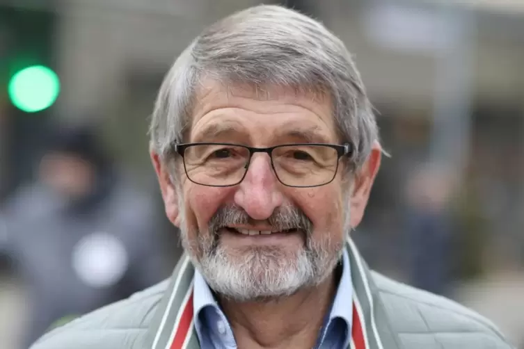 G&uuml;nther Opp 