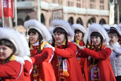Vom Tanzauftritt bis zur Polonaise: Wir veröffentlichen Termine und Bilder der Veranstaltungen. Vom Tanzauftritt bis zur Polonaise: Wir veröffentlichen Termine und Bilder der Veranstaltungen.