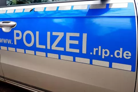 pol4