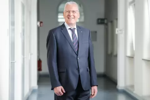 Auf der Zielgeraden seiner Karriere an der Unimedizin Mannheim: Hans-Jürgen Hennes. Auf der Zielgeraden seiner Karriere an der Unimedizin Mannheim: Hans-Jürgen Hennes.