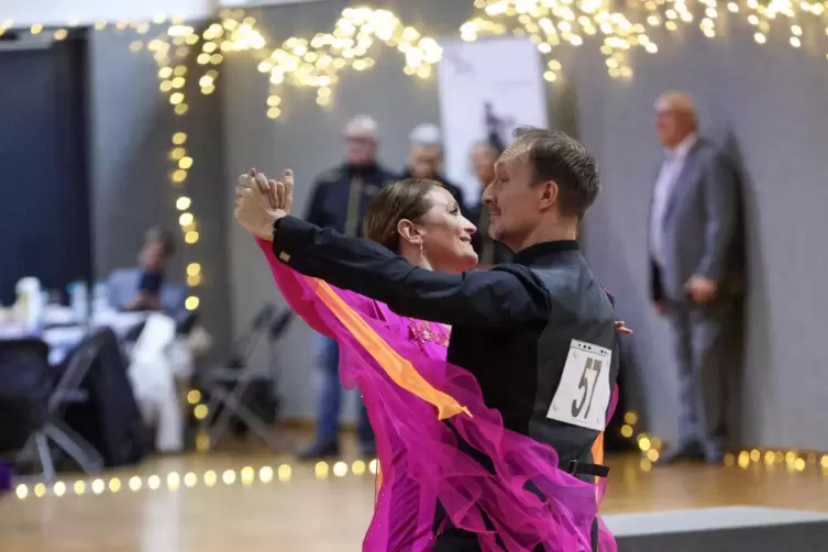Das TC Rot-Wei&szlig; Paar Verena Claude und Torsten Bierz holten Silber bei der TBW Trophy. 