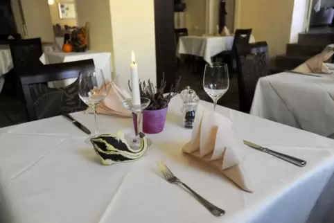 Die Veranstaltung findet im Mutterstadter Ebnet-Hotel statt.