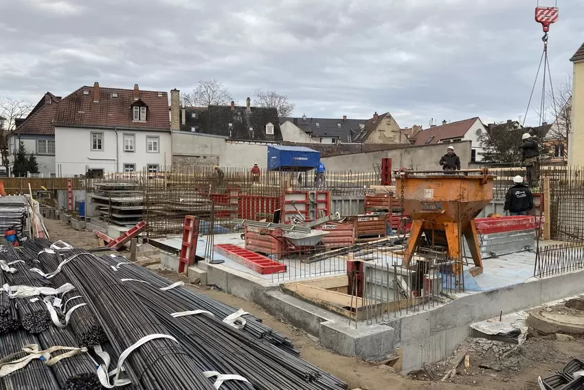 Im Gange: Arbeiten am Parkdeck.